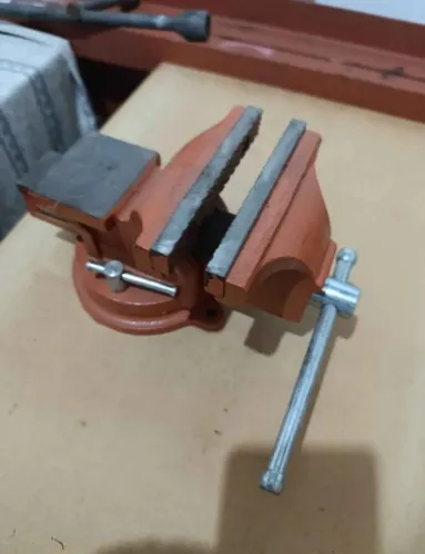 Torno de bancada