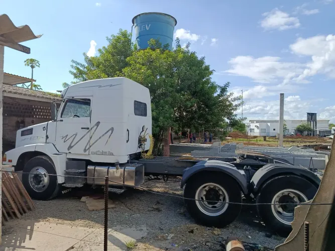 Volvo NL 12x360 6x4 ano 1997 conservadissimo. Oportunidade!
