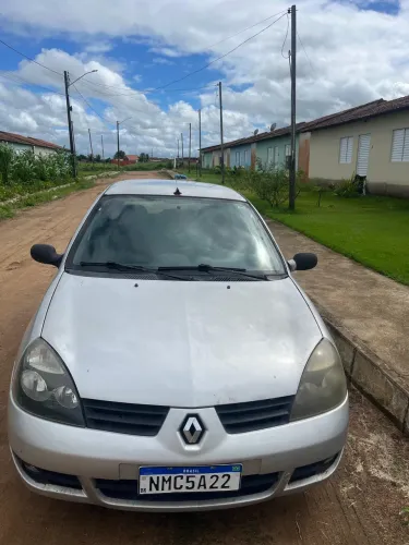 Renault Clio Campus Hi-flex 1.0 16V 5P 2010