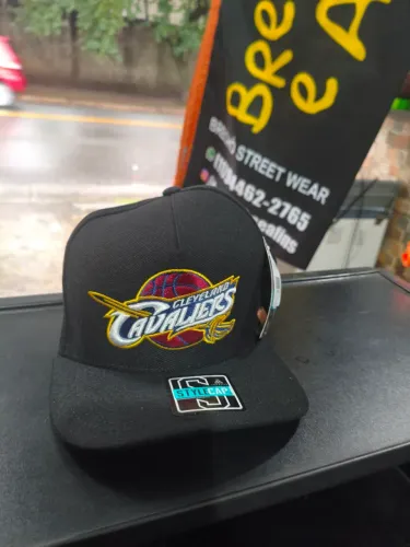 Boné Cavaliers preto