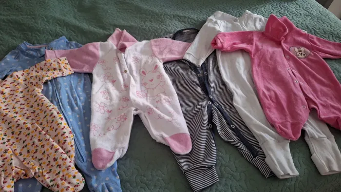Roupas de bebê
