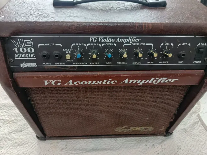 Amplificador de violão V.G 100 RC works