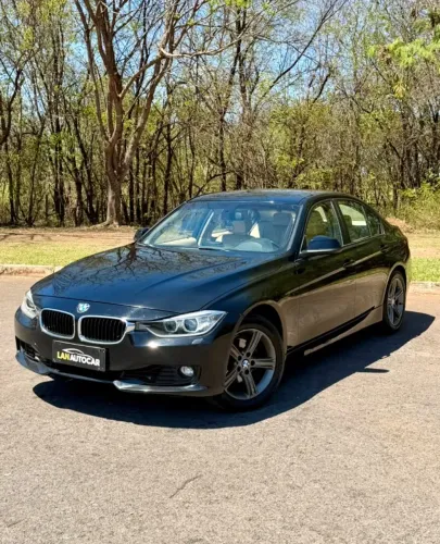 BMW 320I A 2.0 Turbo/activeflex 16V 184cv 4P 2014