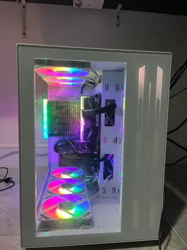 PC - 5 5600 RTX4060TI 32gb RAM 1TB NVME