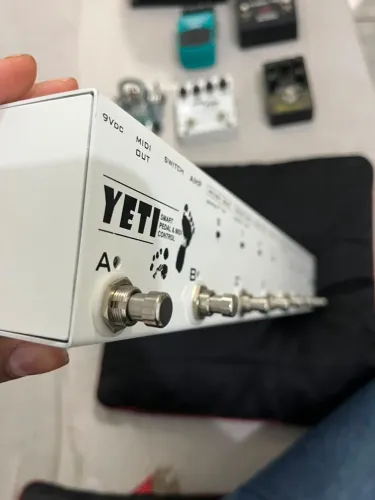 Pedal chaveador yeti pedrone