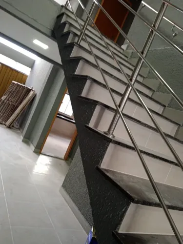 Corrimão em Aço Inox Sob Medida - Instalação Rápida. 