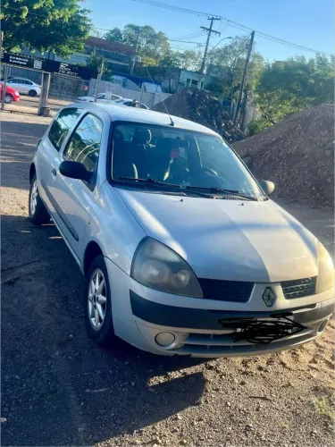 Renault Clio Authentique 1.0 8V 3P 2004