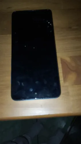 Celular MOTO G22 usado tela quebrada 