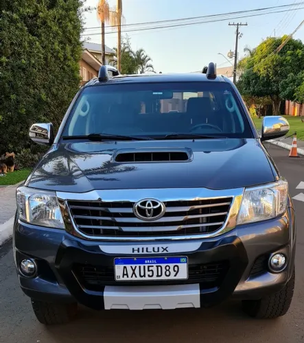 Toyota Hilux CD SRV D4-d 4X4 3.0 TDI Diesel AUT 2014