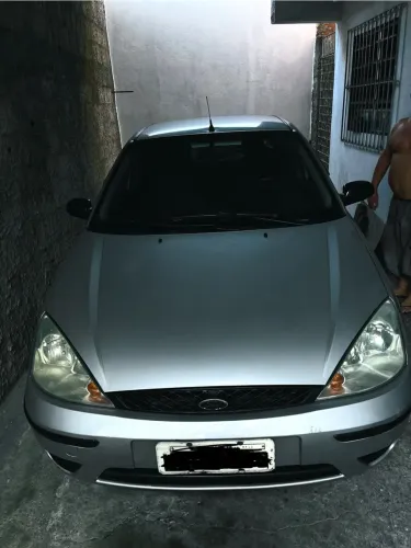 Ford Focus Sedan 1.6/1.6 Flex 8v/16v 4P Mec. 2005
