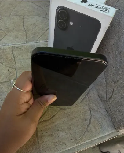 16 plus semi novo preto 128 gb com GARANTIA 