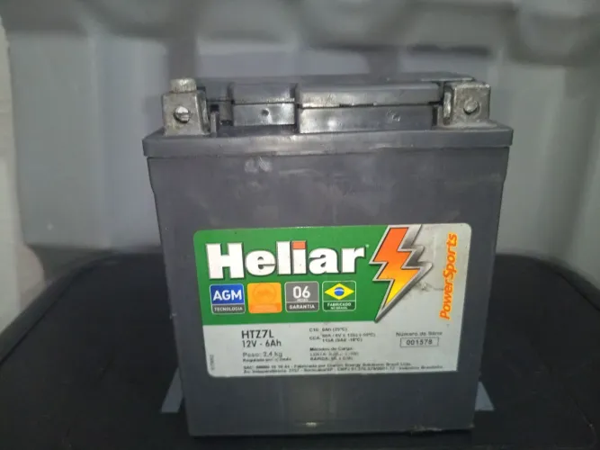 Bateria de moto Heliar 6 amperes