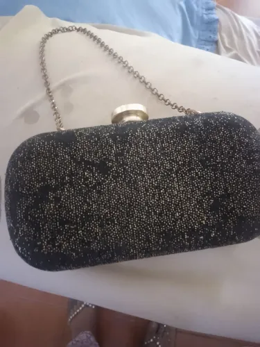 Bolsa de festa com pedrinhas de vetrilhos