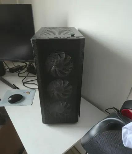 PC Core i7 9700 3.00GHz 32 ram 6SSDs e 2 M2