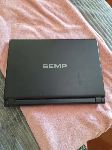 Notebook Semp Toshiba AMD