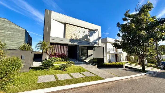CASA MOBILIADA EXCELENTE com 474 metros - 4 SUITES - CAMPOS DO CONDE Tamboré - Santana de