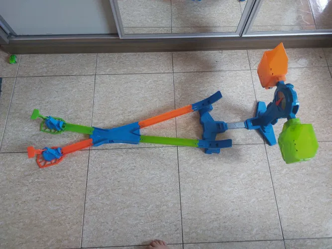 Pista hot wheels equilíbrio extremo!!! Leia a legenda!!