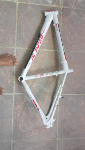 Quadro de bicicleta aro 17