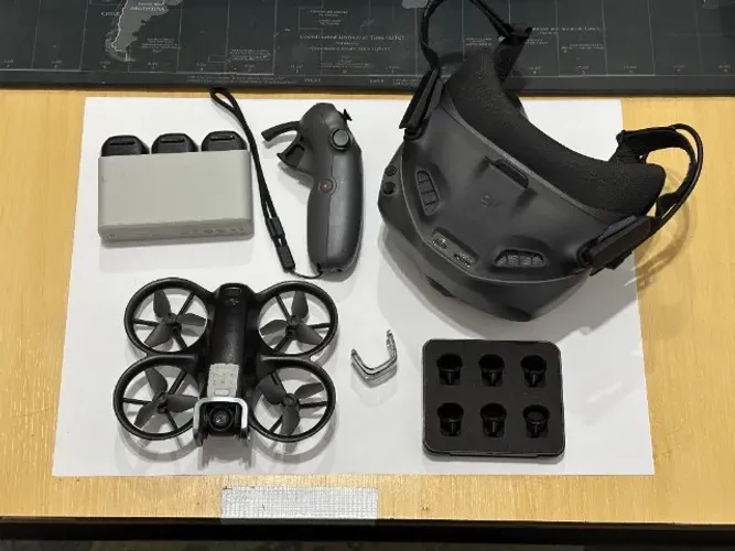 Kit Dji Neo + Goggles N3 + Motion 3 + 3 Baterias e Hub de carregamento