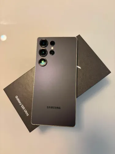 Samsung s25 ultra 256gb impecável ac troca