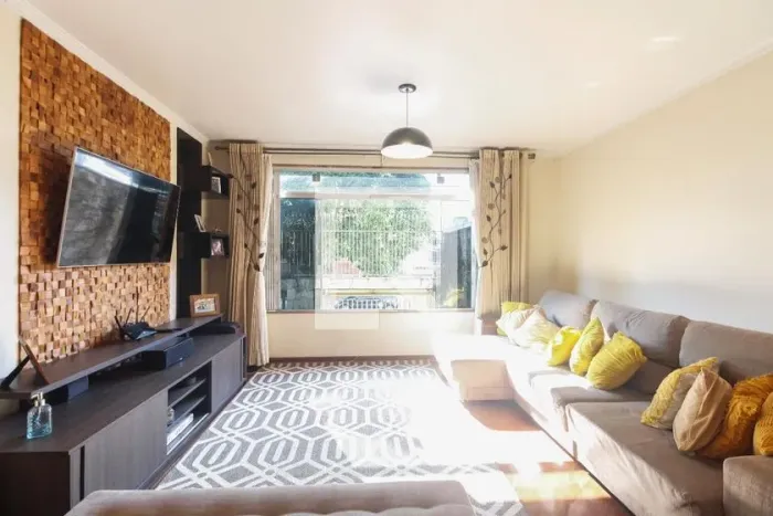 Casa à Venda - Vila Carrão, 3 Quartos, 300 m2
