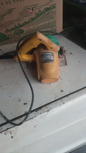 Makita bem potente 1400 watts