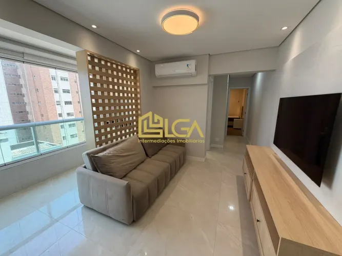 Apartamento com 2 Suítes e Varanda à Venda no Embaré em Santos