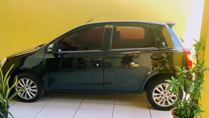 Toyota Etios XLS 1.5 Flex 16V 5P Mec. 2015
