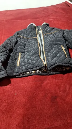 Vendo roupas tamanho m