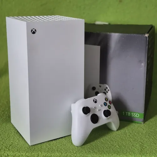 Xbox Series X 1T Digital | Garantia 09/26 | Aceito OLX PAY