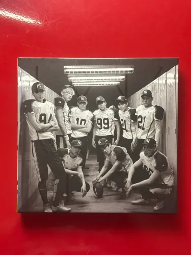 Album EXO - LOVE ME RIGHT (2nd album repackage) Original - Completo com photocard oficial