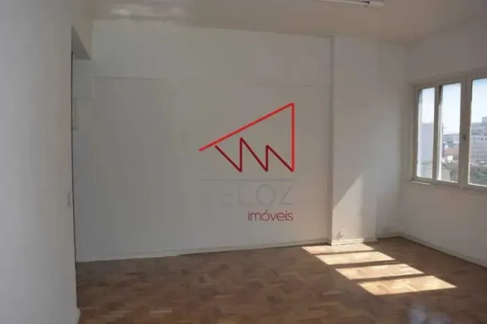 Sala : / Comercial / Centro