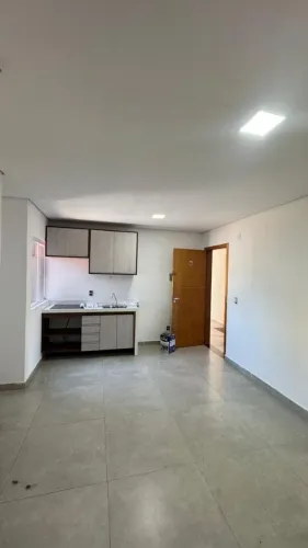 Apartamento com 2 dormitórios disponível para locação na Chácara Mafalda