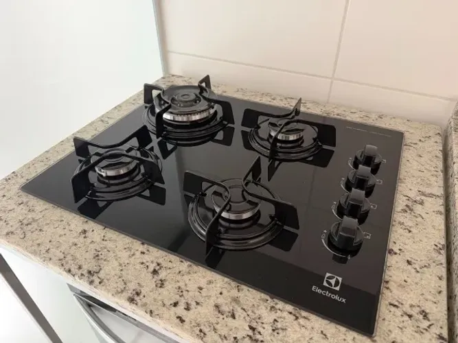 Cooktop Electrolux - Modelo KE4TP - A gás com Chama Tripla - Bivolt