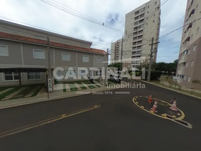 Casa em condomínio segura e pronta para morar em São Carlos.