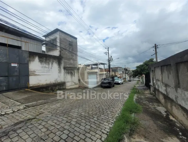 Galpão em Inhaúma