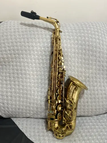 Sax alto Eagle 0406