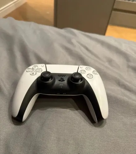 CONTRLLE DE PS5 SEMI NOVO