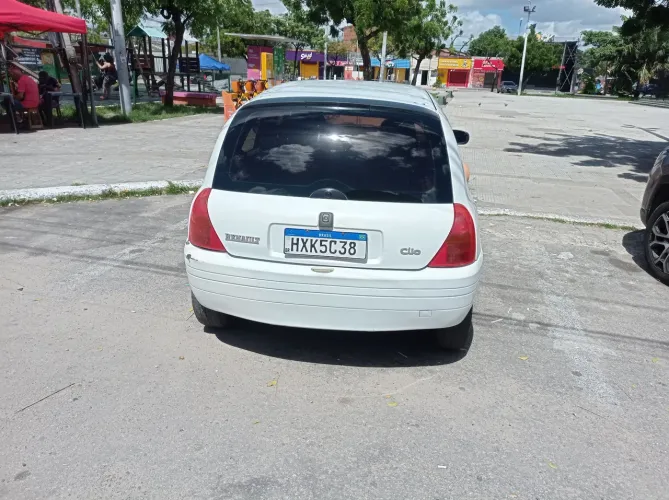 Renault Clio RL / Yahoo/ Authent. 1.0 8V 5P 2003