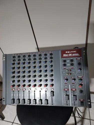 mesa de som unic mac-08 . oito canais