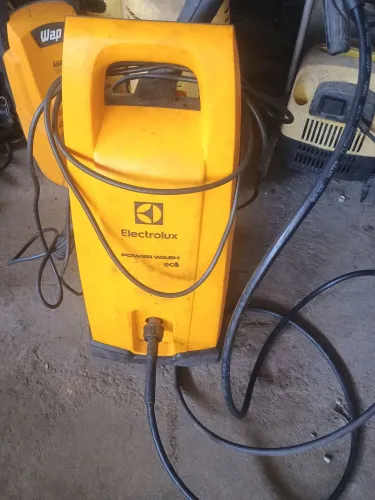 Lava jato Electrolux 220v