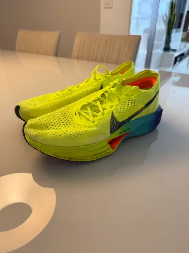 Vendo Nike Vaporfly 3 Tam 43