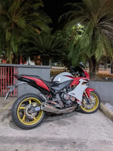 CBR 600F