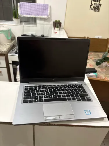 Dell Latitude 7300 I7 8gb ram