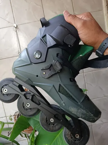 Patins Traxart Revolt 80mm + Kit de proteção Traxart