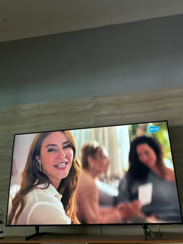 Tv Samsung 75 polegadas nova