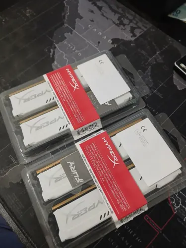 Memórias DDR3 Kingston 4x4GB 1600Mhz/1866Mhz