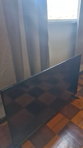 TV Philco 42 com Roku TV - Estado de novo