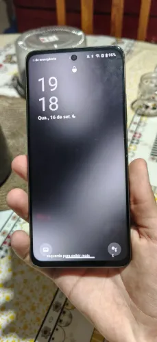 Realme c67, usado
