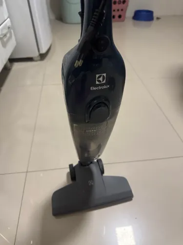 Aspirador de pó Eletrolux 1450 watts